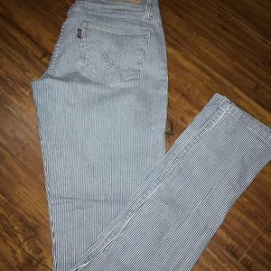 Levi’s Striped skinny jeans